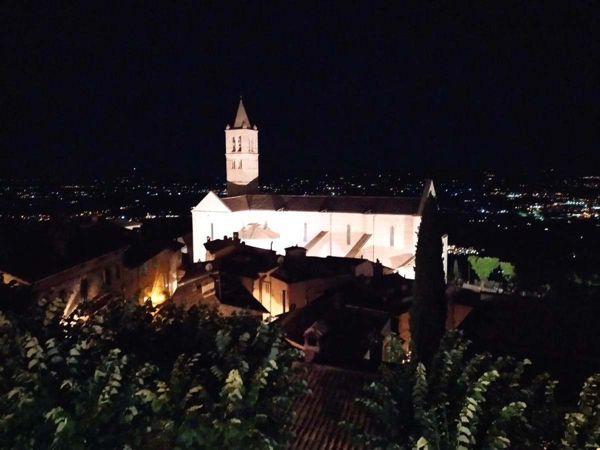 La Dolce Agogia Leilighet Assisi Eksteriør bilde