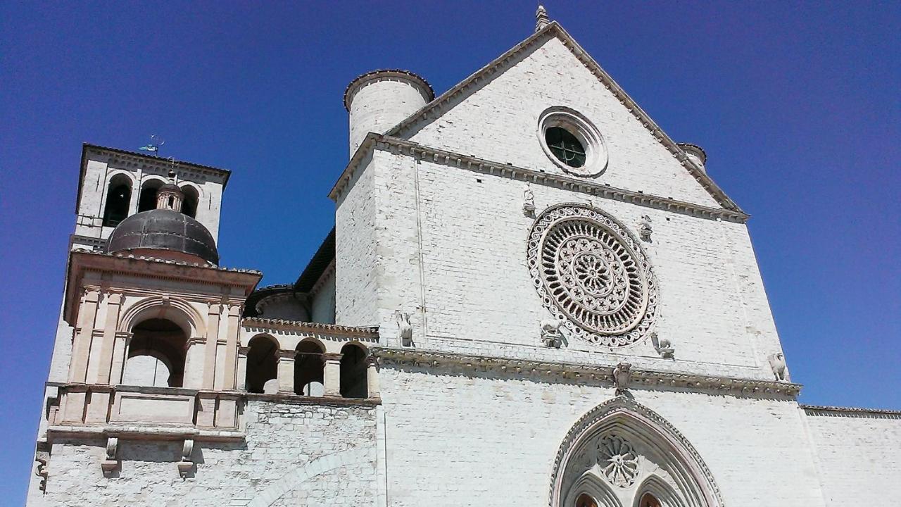 La Dolce Agogia Leilighet Assisi Eksteriør bilde